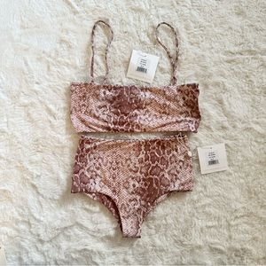 Mai Deluxe Sand Boa Mod Top and Bottom